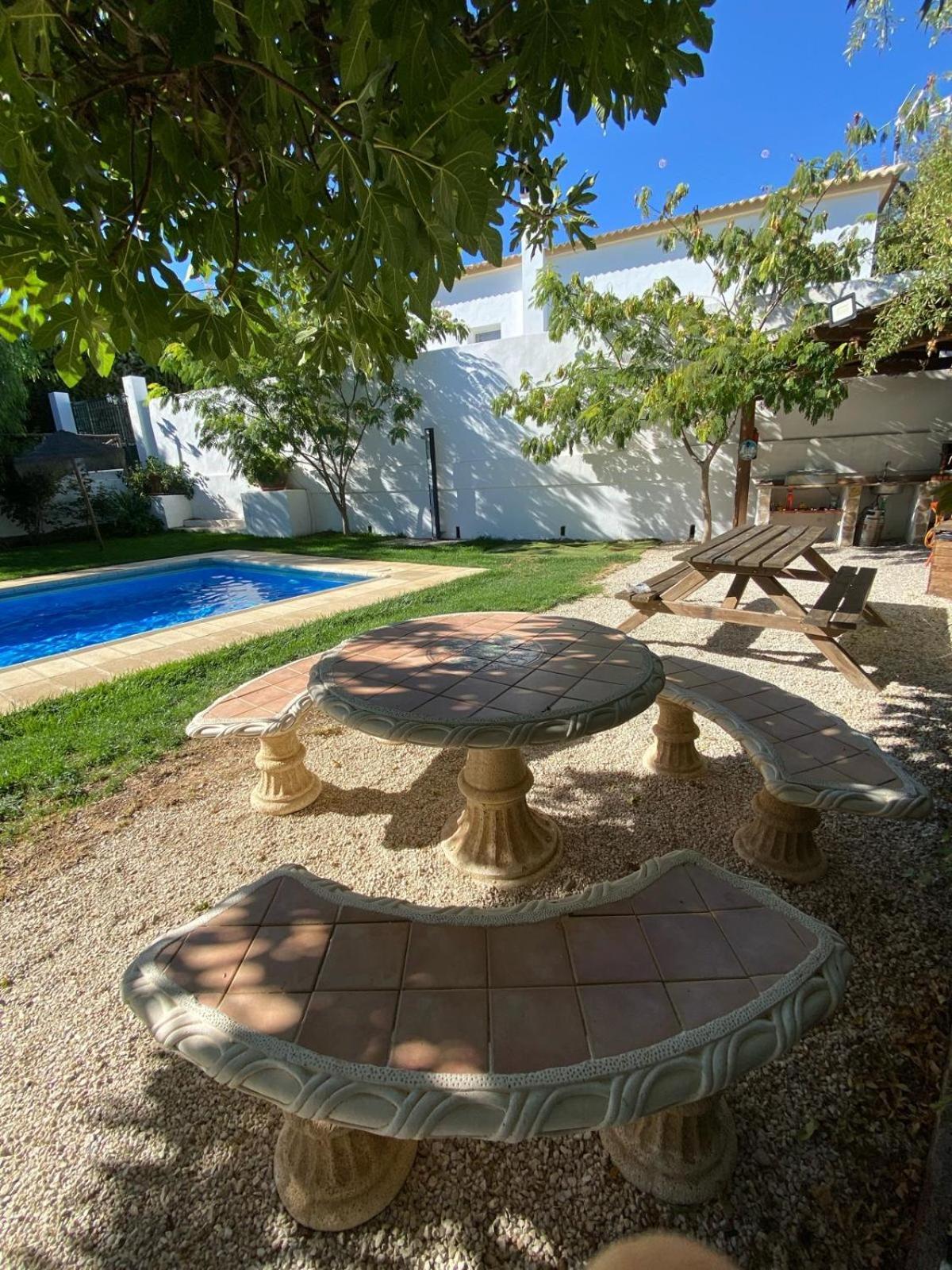 La Casa De La Abuela Guest House Setenil De Las Bodegas Exterior photo